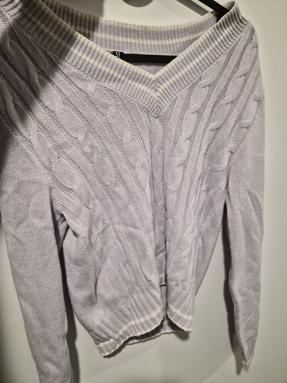 Cable-Knit V-Neck Sweater in Light Lavender